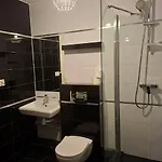 Komfort Noclegi, Suterena