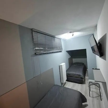 Komfort Noclegi, Suterena